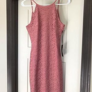 Lulu’s Rusty Rose Lacy Bodycon Dress